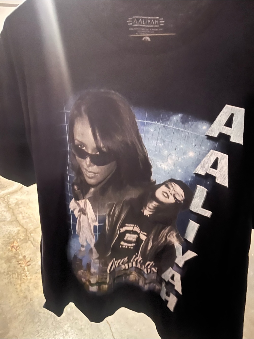 Aaliyah Graphic Black Band Tee
